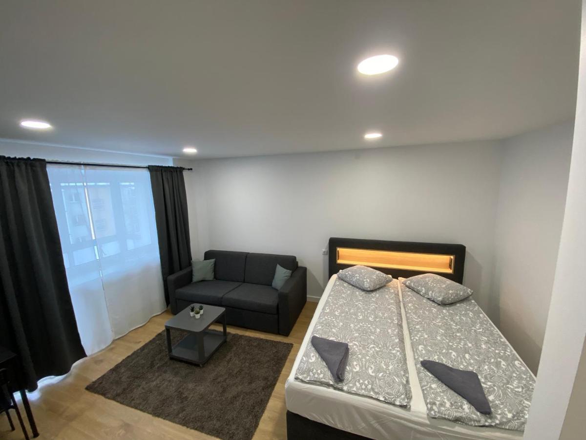 Akmene Center Apartment Naujoji Akmene Exterior foto